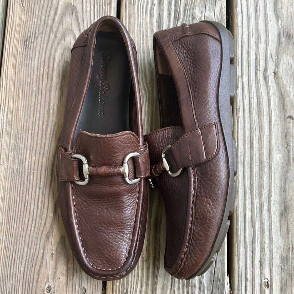 Tommy Bahama leather loafers